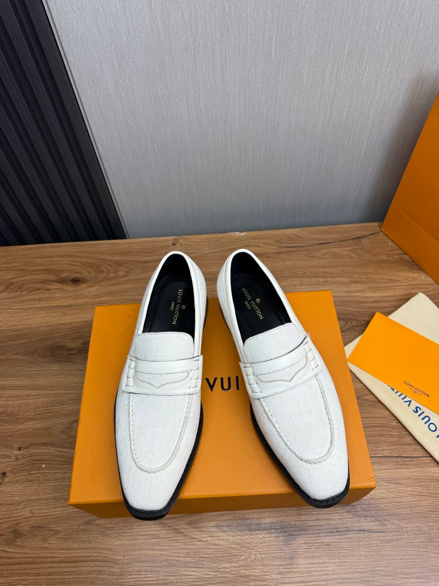 Factory 720💰 LV. Men's business casual leather shoes, all made of imported original brand leather, just to create a more comfortable wearing experience, original non-slip and wear-resistant outsole ✔️16-45 (38.45 non-refundable)
